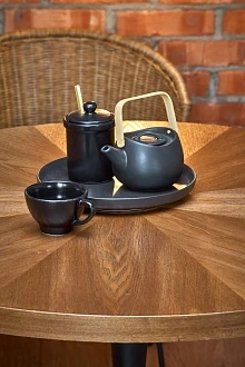 Kulatý jídelní stůl CARMELO. FURNIPOL