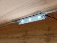 TV stolek D 140 - variabilní pro zavěšení i postavení