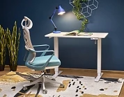 Výškově nastavitelný psací stůl B53 105 × 56 cm bílý