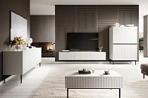 Komoda NICOLE 200 cm bílý mat – černé nohy | furnipol.cz